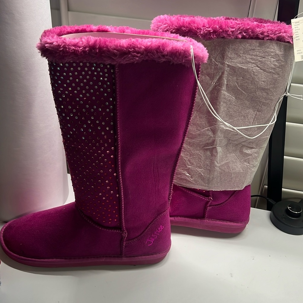 Justice pink fur boots with rhinestone, size 9 women